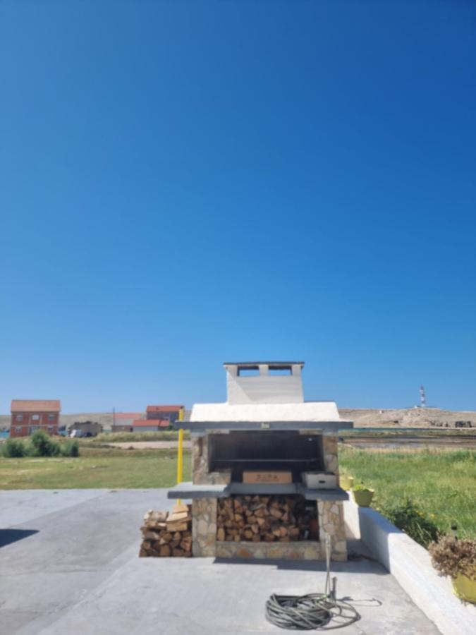 Dinjiška Apartmani Alen מראה חיצוני תמונה