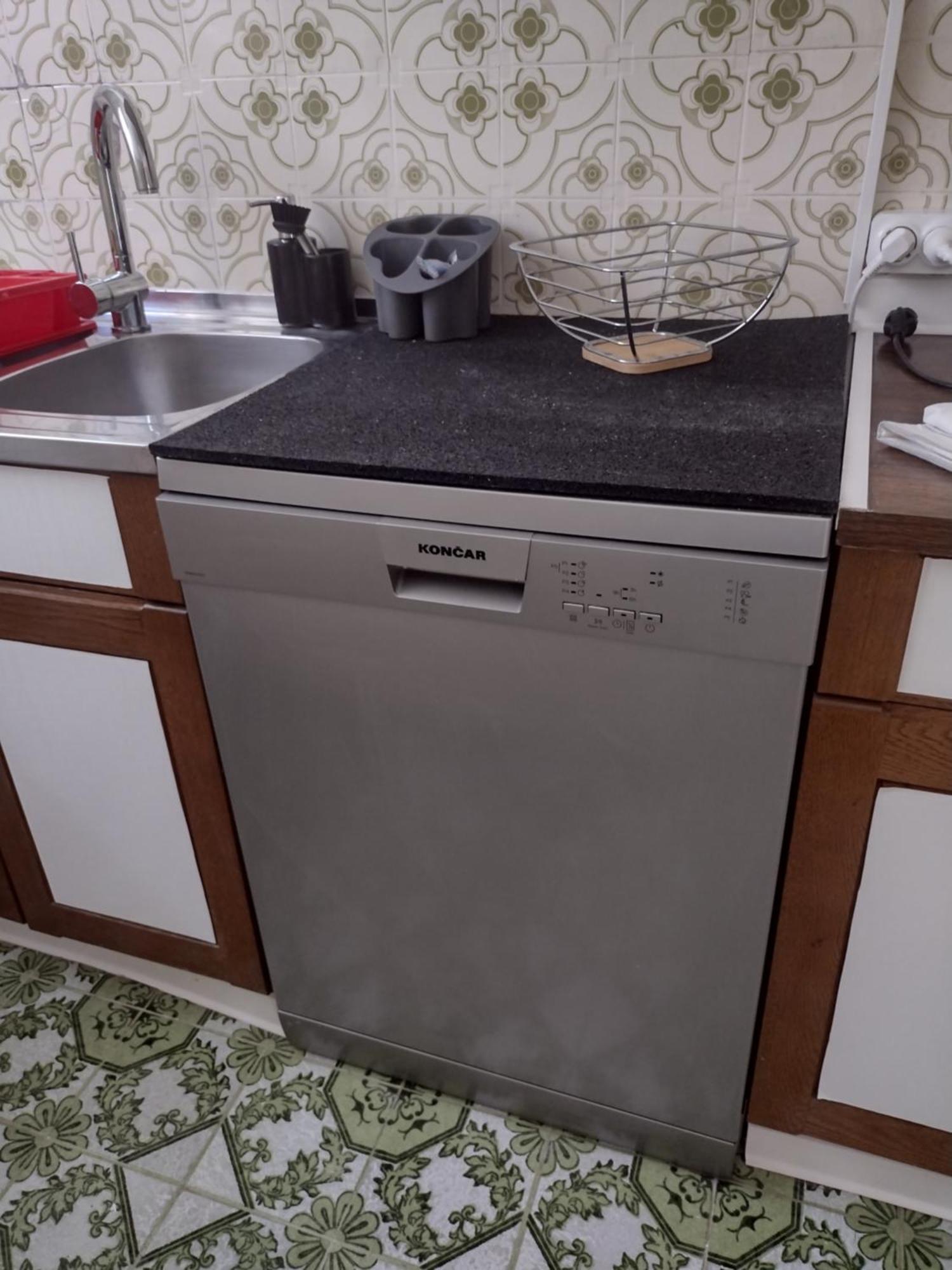 Dinjiška Apartmani Alen מראה חיצוני תמונה